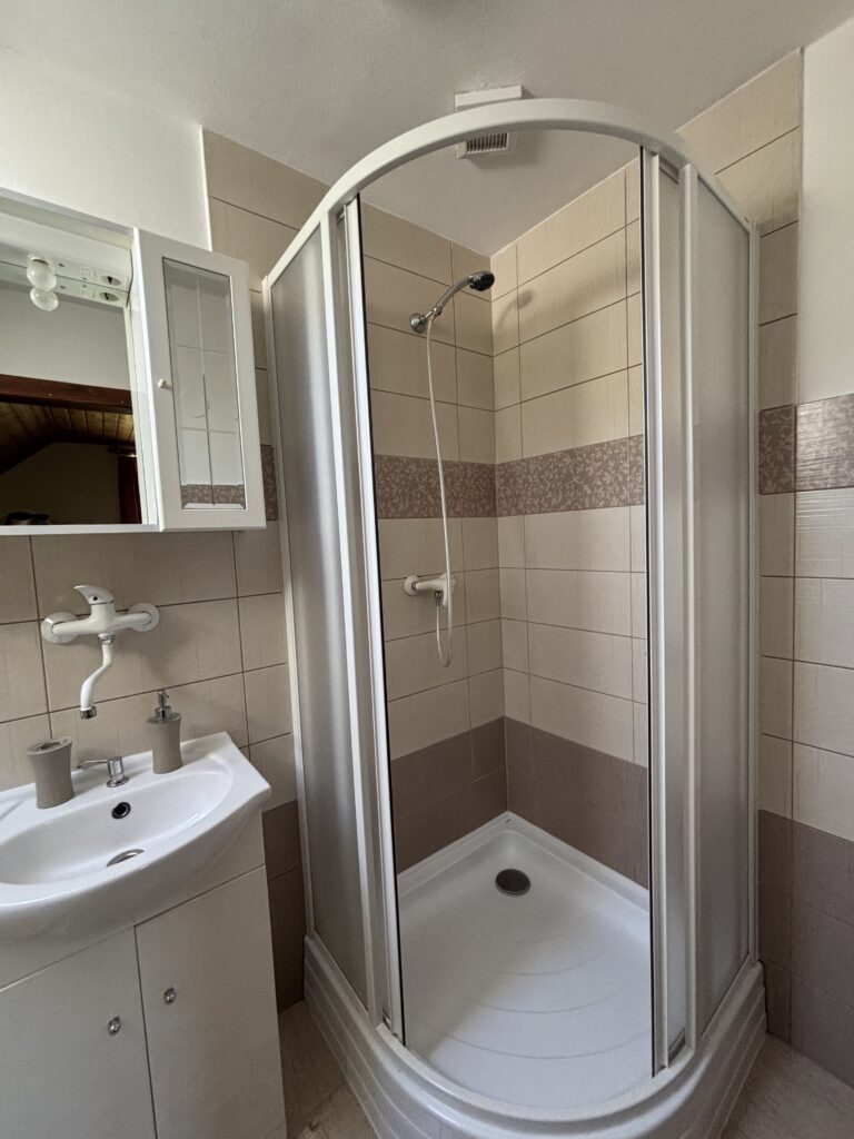 Dvojlůžkový pokoj - 6