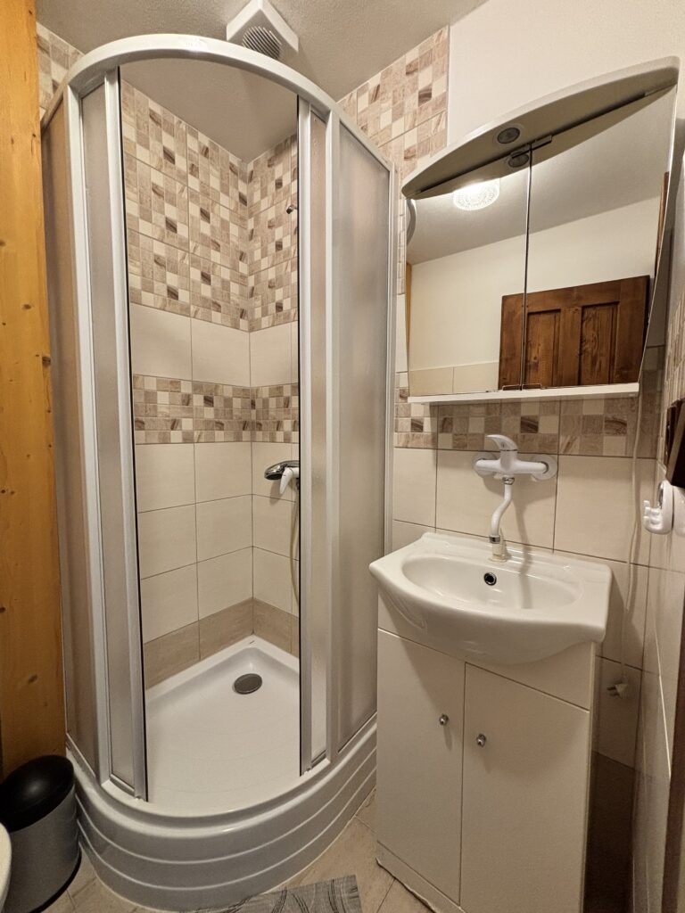 Třílůžkový pokoj - 6