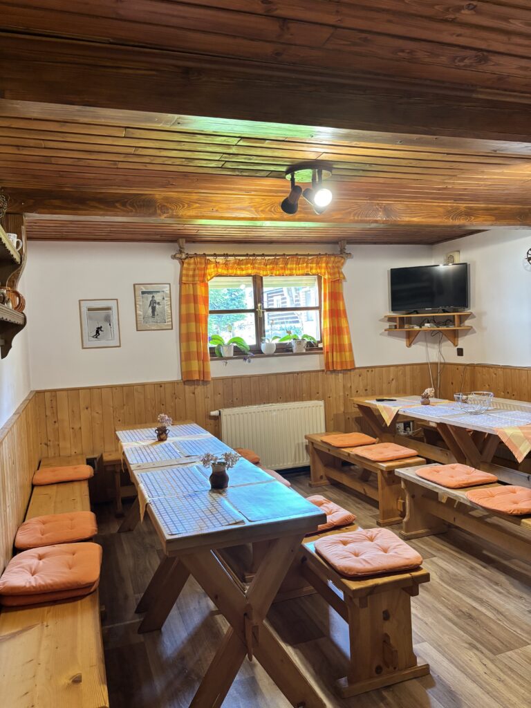 Společenská místnost - 1